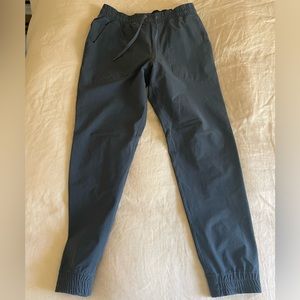 Lululemon ABC Joggers - Size L - Gray